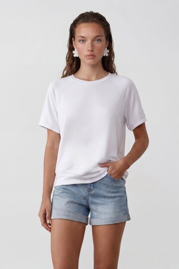 Bisiklet Yaka Reglan Kol Oversize T-Shırt