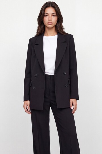 Düğmeli Blazer Ceket