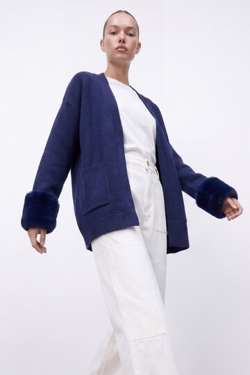 Kolları Kürk Çift Cepli Hırka