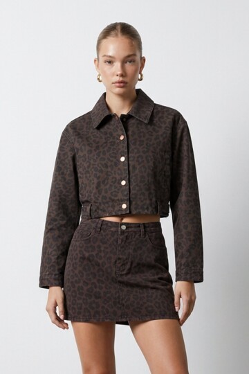 Leopar Desenli Kuşaklı Crop Ceket