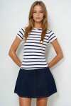 Bisiklet Yaka Yarım Kol Çizgili Crop Bluz