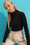 Siyah Balıkçı Yaka Fitilli Basic Crop Body Bluz