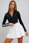 Siyah Önü Fermuarli Şeritli Crop Bluz