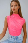 Pembe Dik Yaka Omuz Drapeli Kolsuz Sandy Bluz
