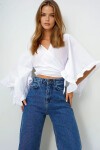 Beyaz Kolları Fırfırlı Poplin Crop Dokuma Bluz