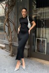 Siyah Bisiklet Yaka Kısa Kollu Fitilli Midi Boy Triko Elbise