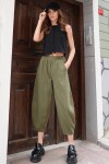 Beli Lastikli Balon Kesim Gabardin Pantolon