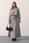 Pelerin Detaylı Uzun Kollu Yumoş Triko Maxi Elbise
