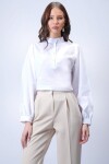 Beyaz Hakim Yaka Yarım Pat Balon Kol Poplin Dokuma Gömlek