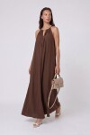 Halter Yaka Metal Detaylı Maxi Elbise