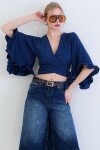V Yaka Bağlama Detaylı Kolları Fırfırlı Sofia Keten Bluz