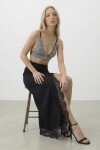 Yırtmaç Detaylı Dantel Detaylı Midi Etek